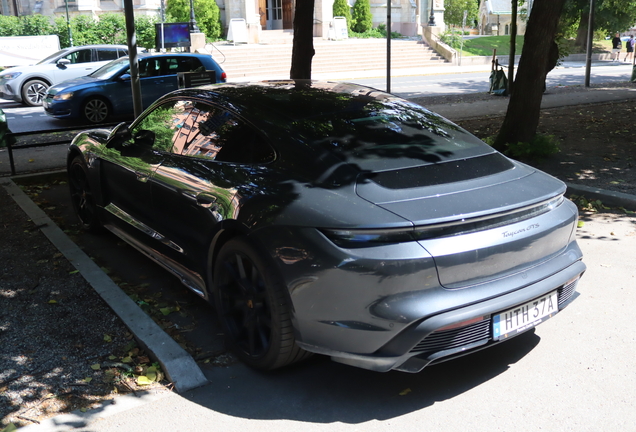 Porsche Taycan GTS