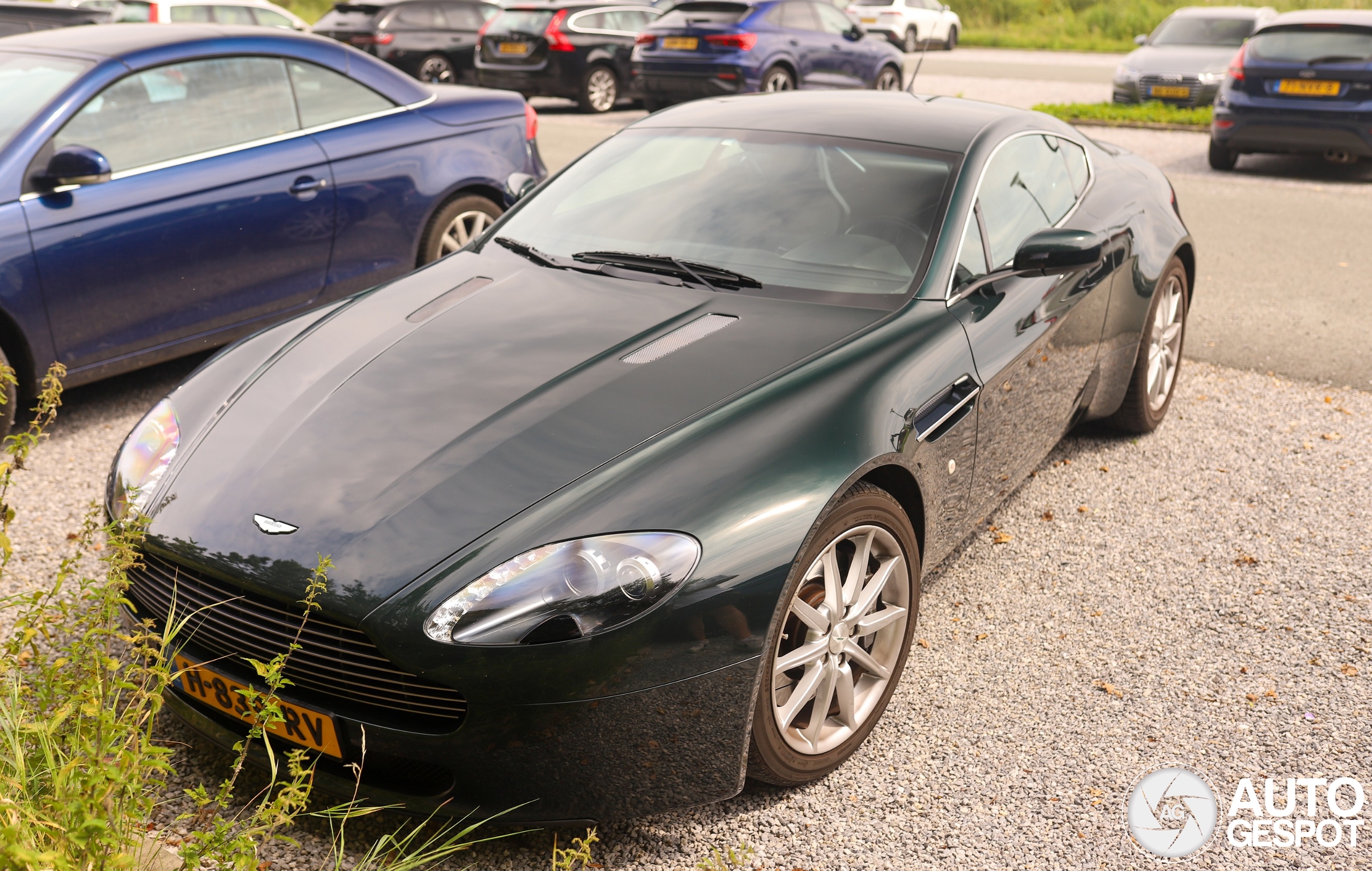 Aston Martin V8 Vantage