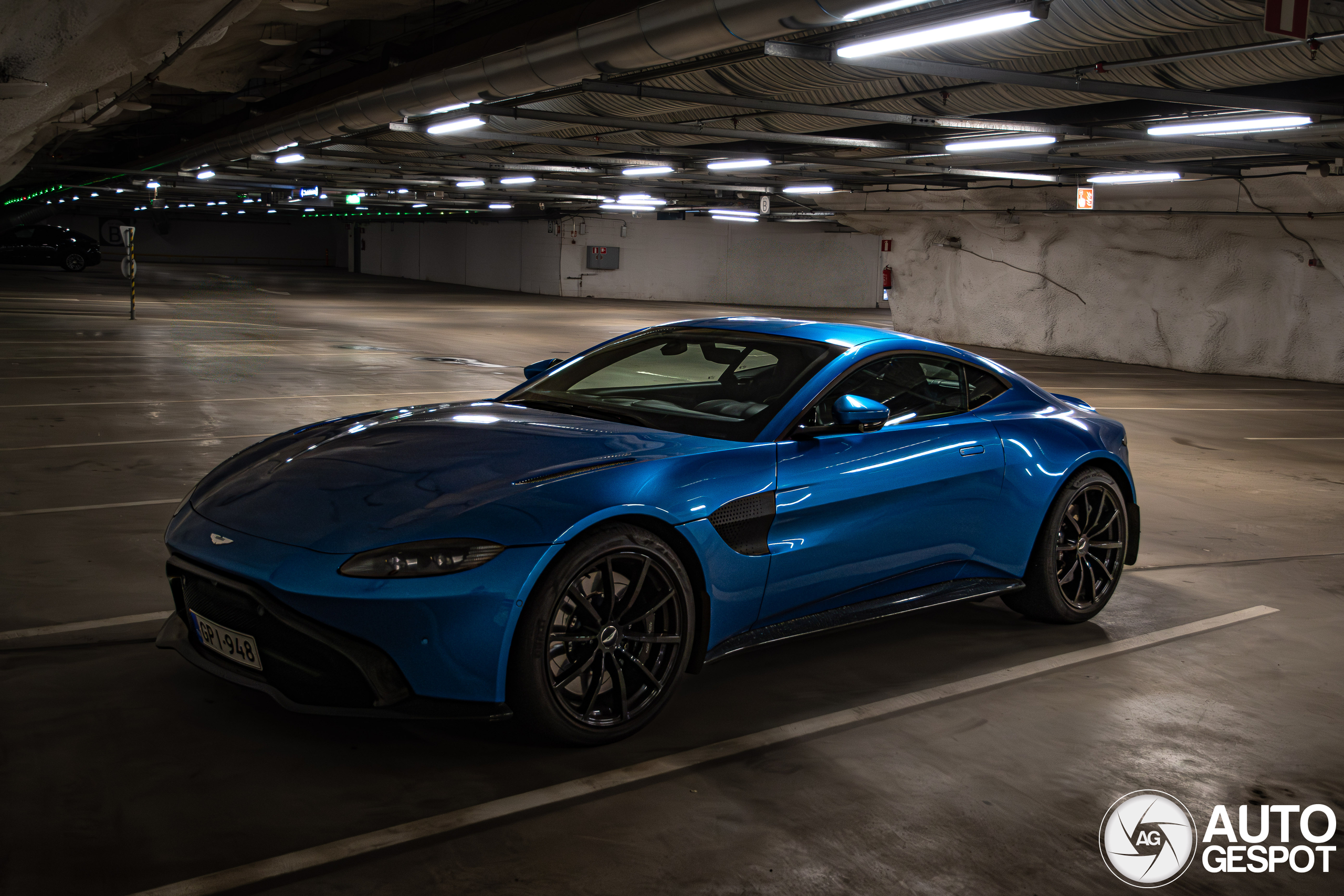 Aston Martin V8 Vantage 2018