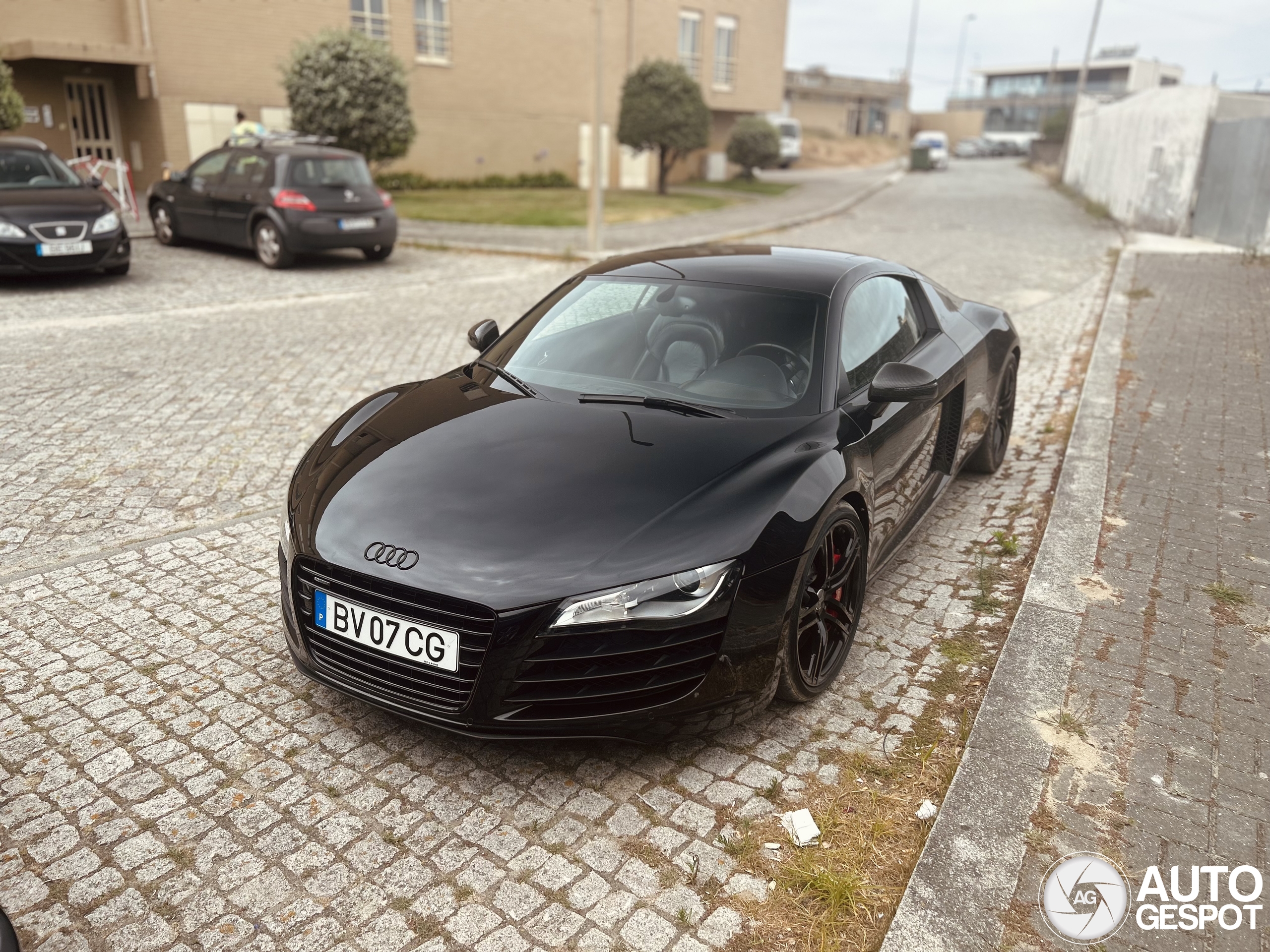 Audi R8