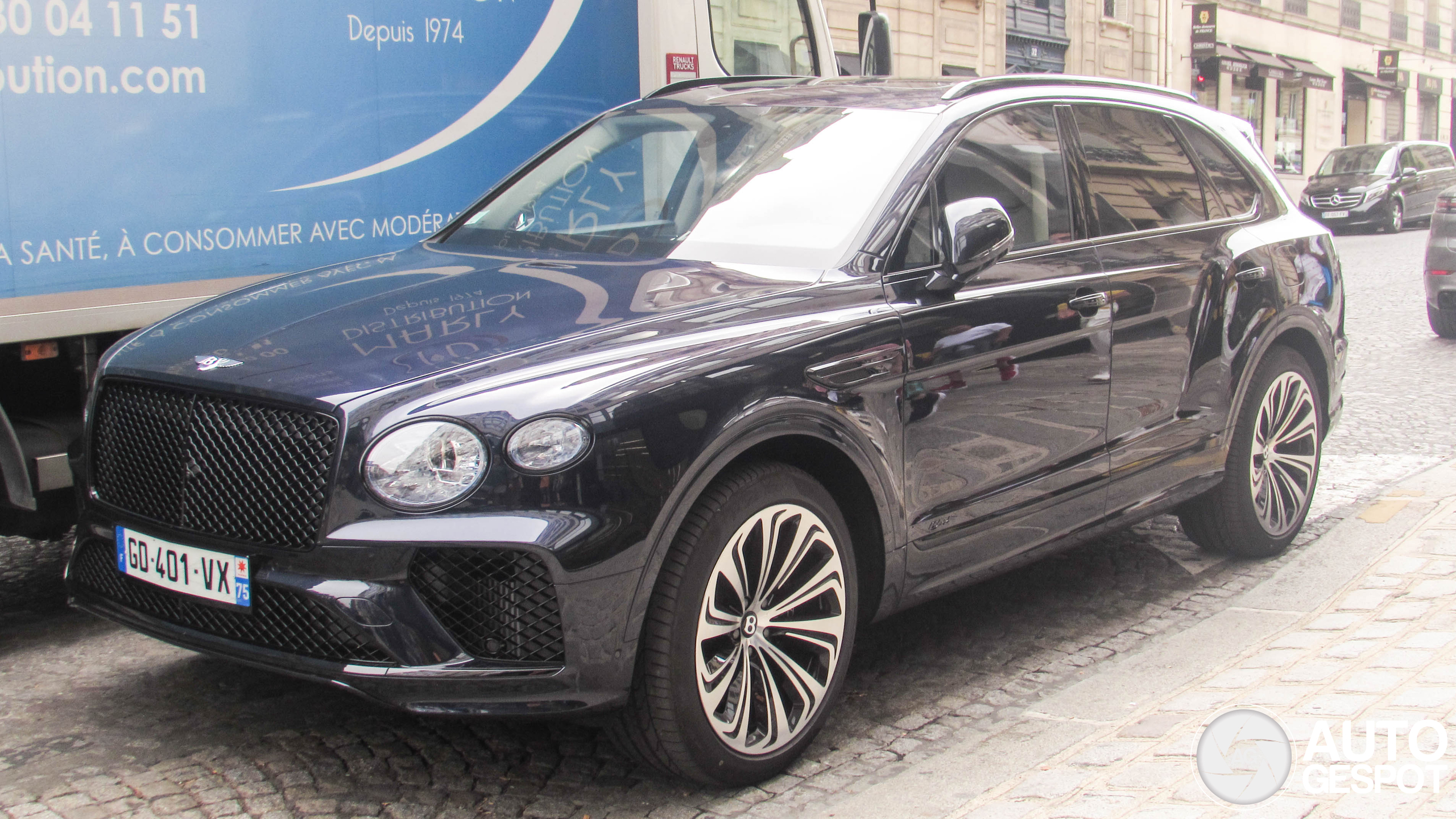 Bentley Bentayga Hybrid 2021