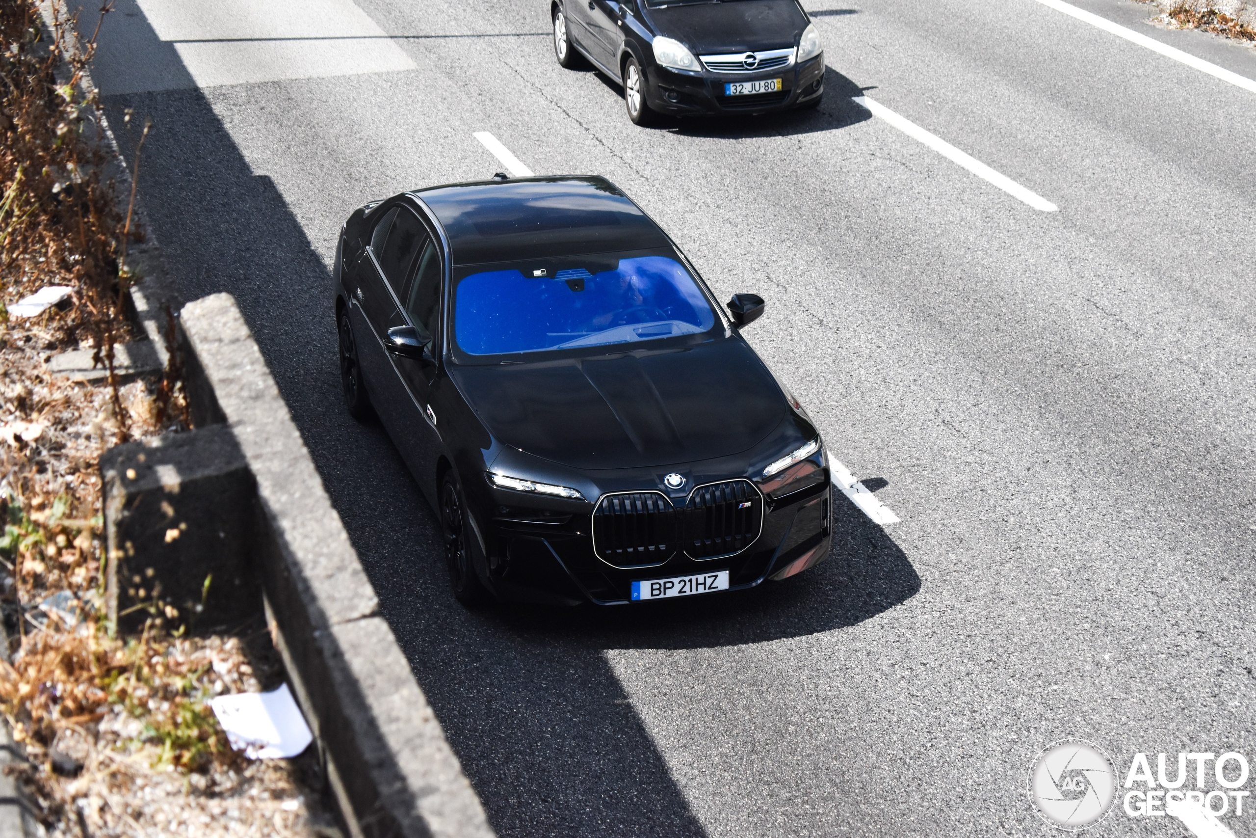 BMW M760e xDrive