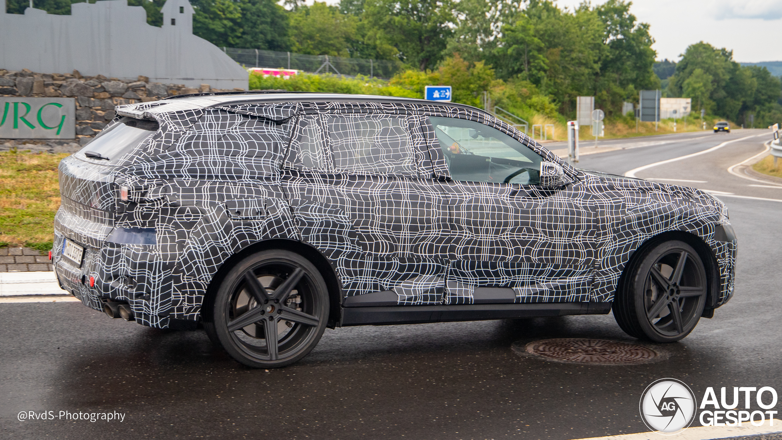 BMW X5 M60 G65