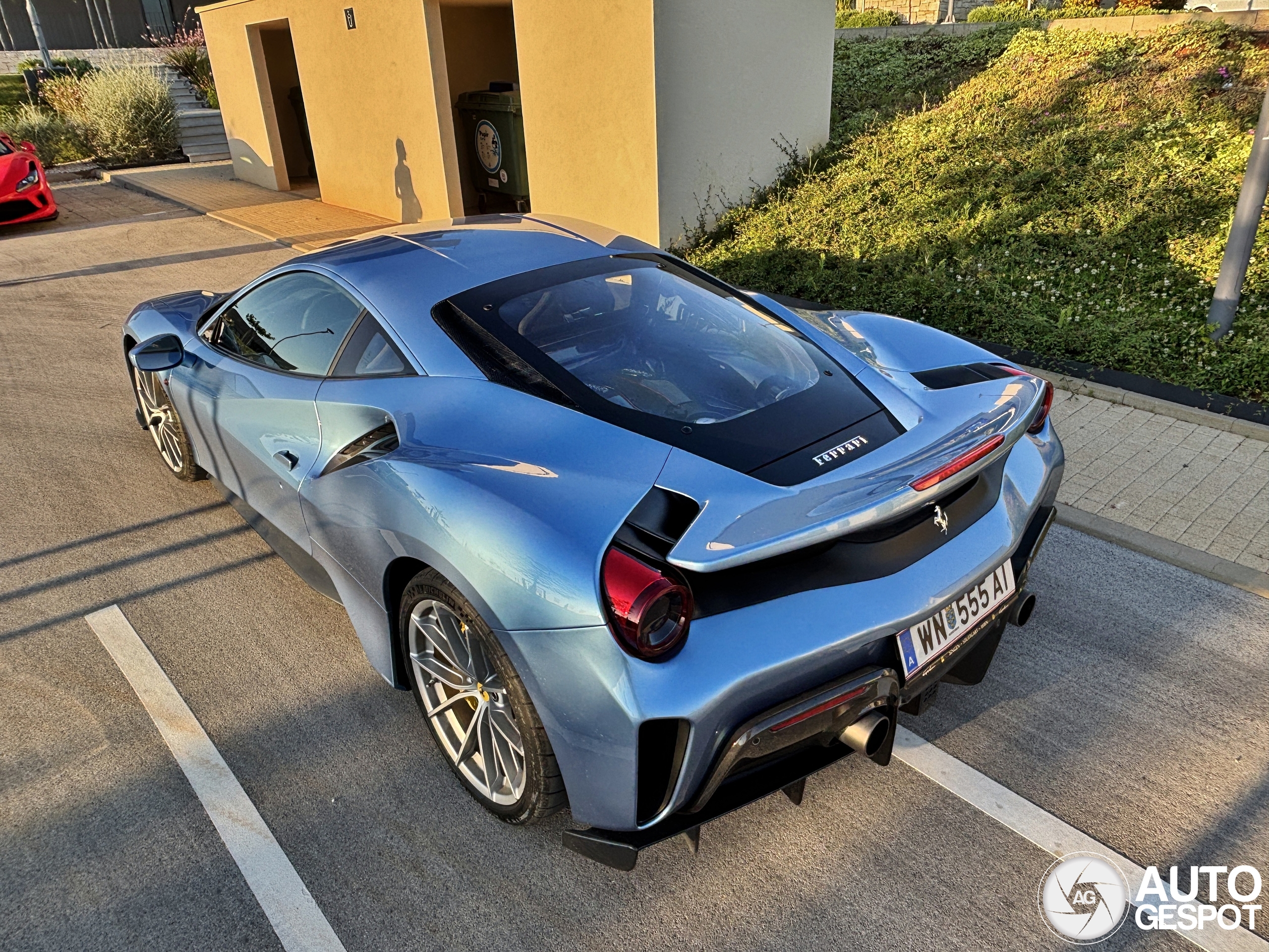 Ferrari 488 Pista
