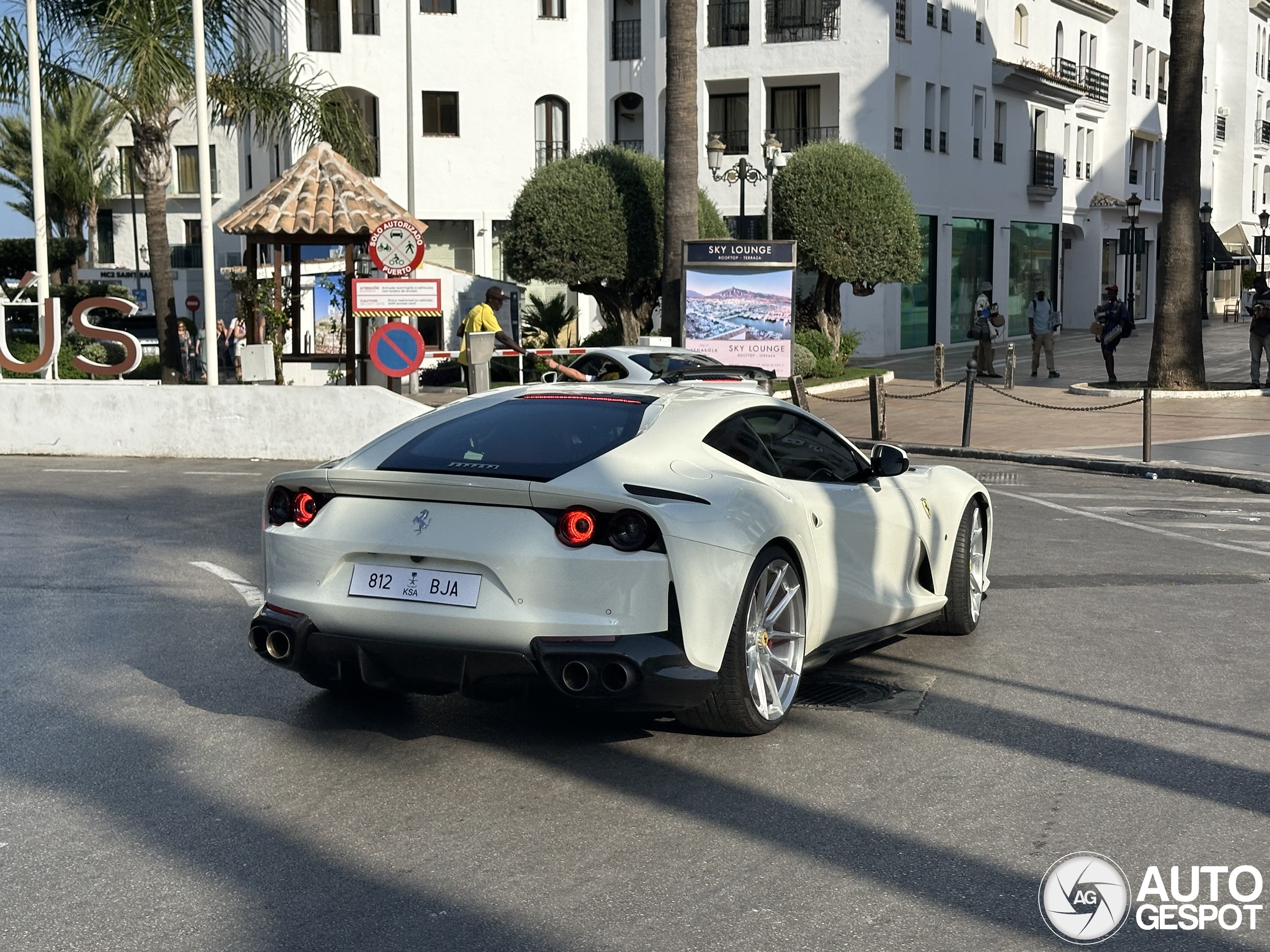 Ferrari 812 Superfast