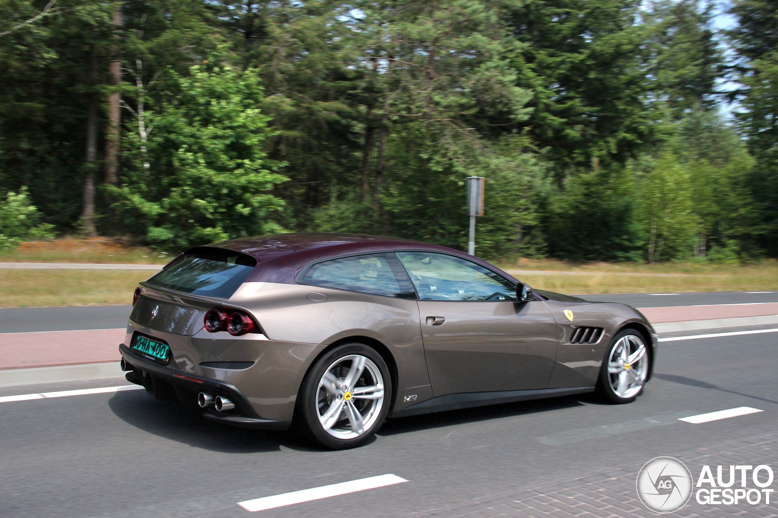Ferrari GTC4Lusso
