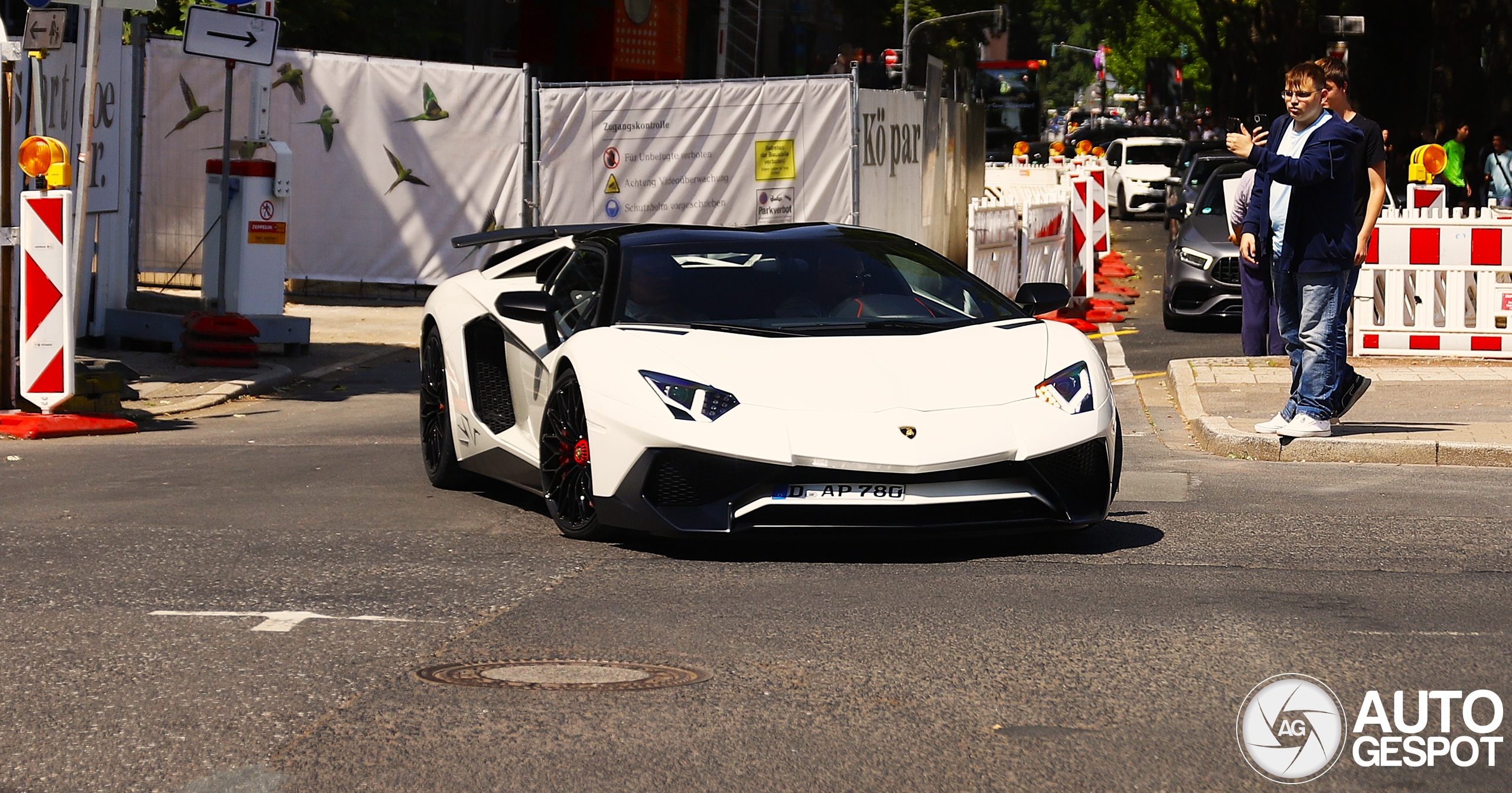 Lamborghini Aventador LP750-4 SuperVeloce Roadster