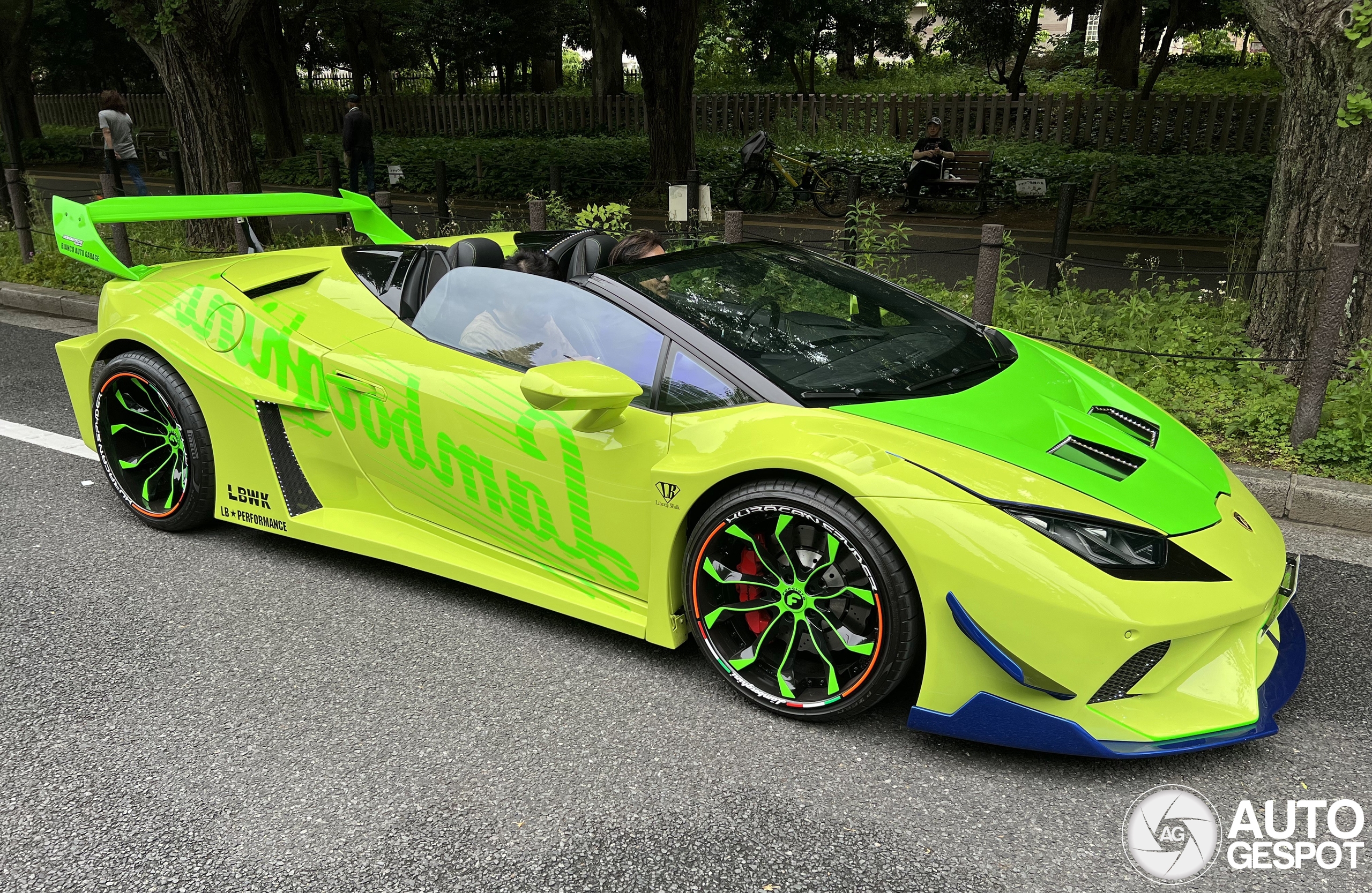 Lamborghini Huracán LP610-4 Spyder Liberty Walk LB-Silhouette Works