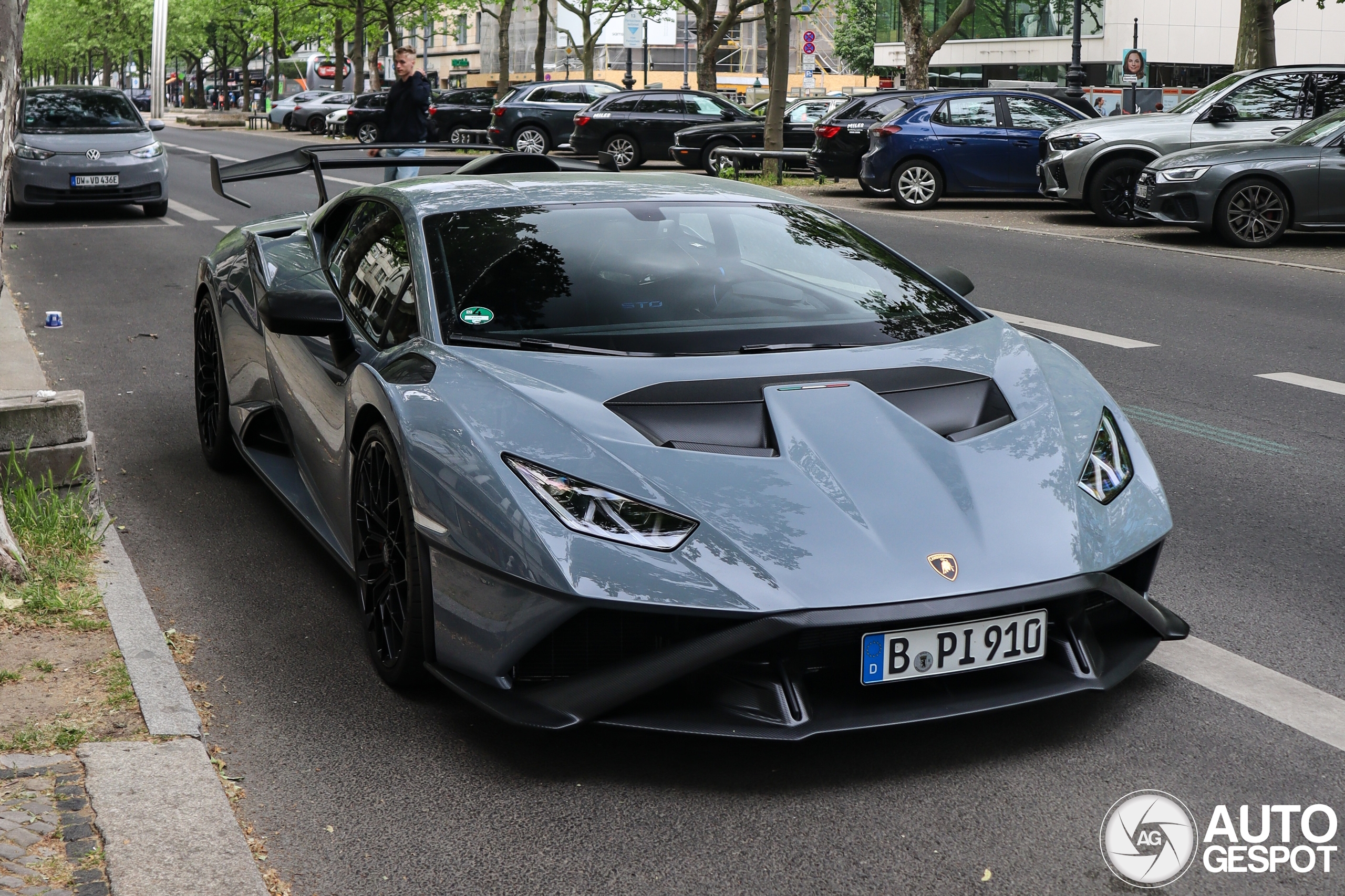 Lamborghini Huracán LP640-2 STO