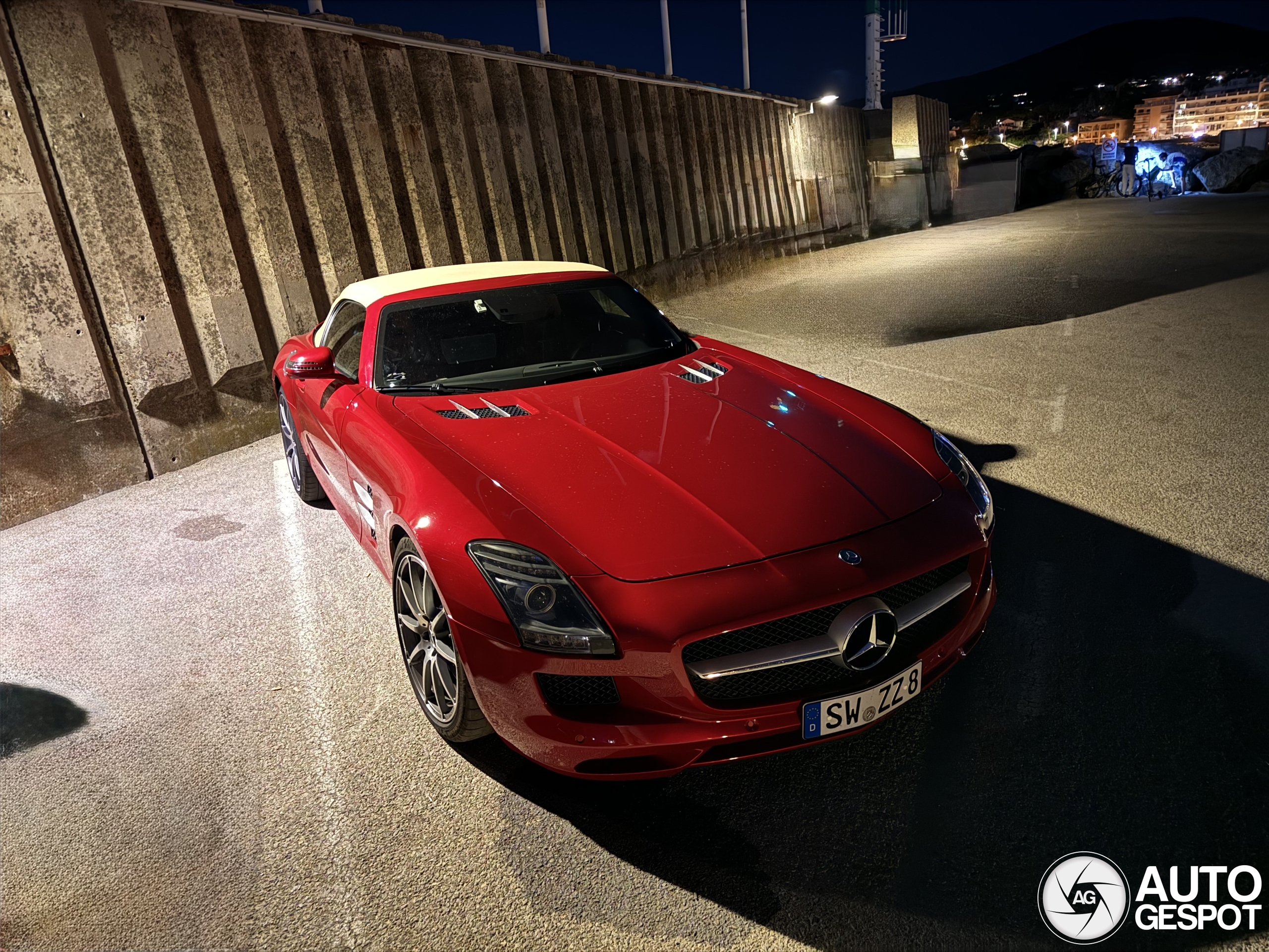 Mercedes-Benz SLS AMG Roadster