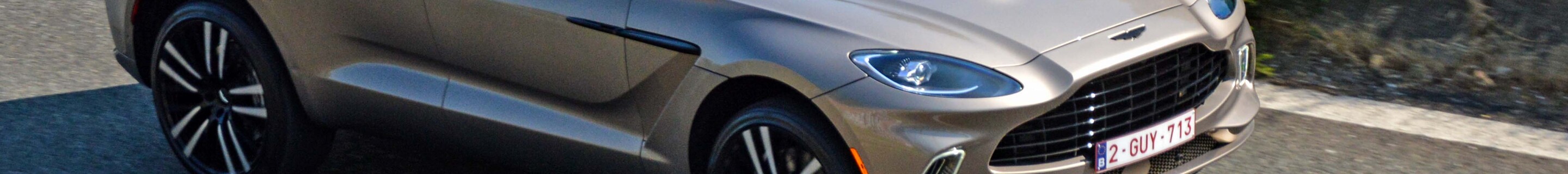 Aston Martin DBX