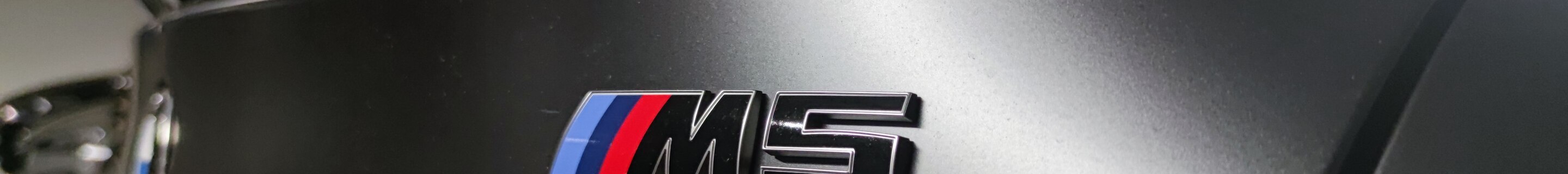 BMW M5 G90