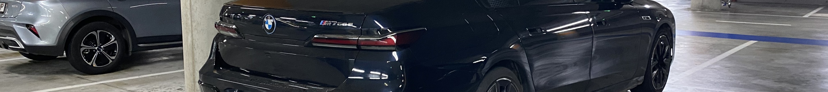 BMW M760e xDrive