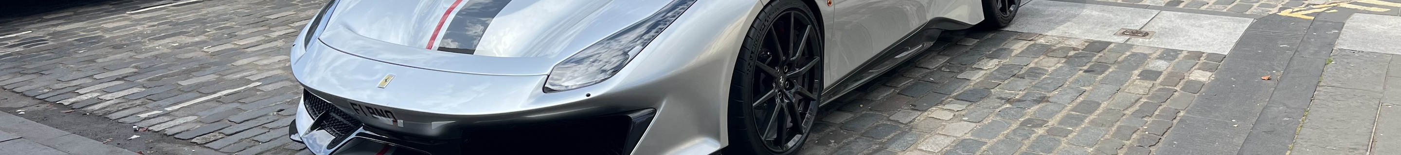 Ferrari 488 Pista