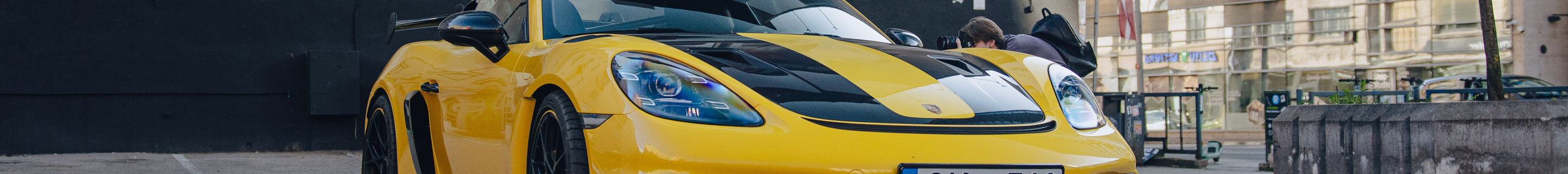 Porsche 718 Cayman GT4 RS Weissach Package