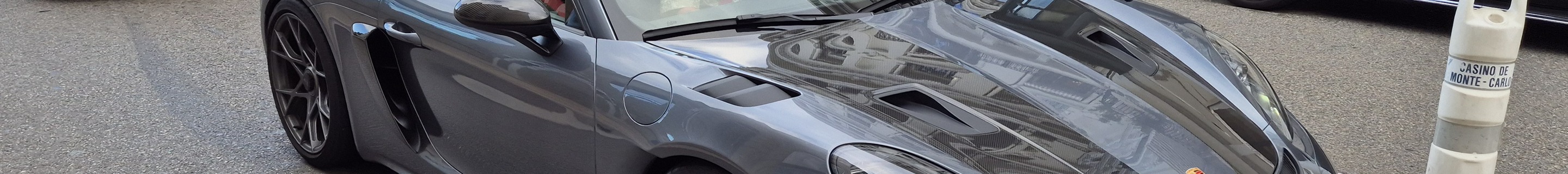 Porsche 718 Spyder RS Weissach Package