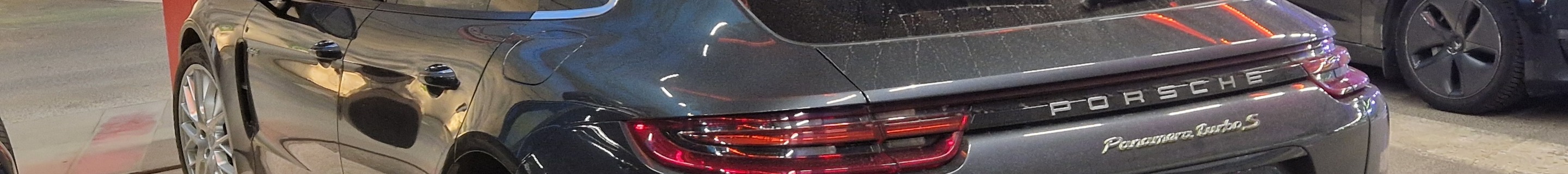 Porsche 971 Panamera Turbo S E-Hybrid Sport Turismo