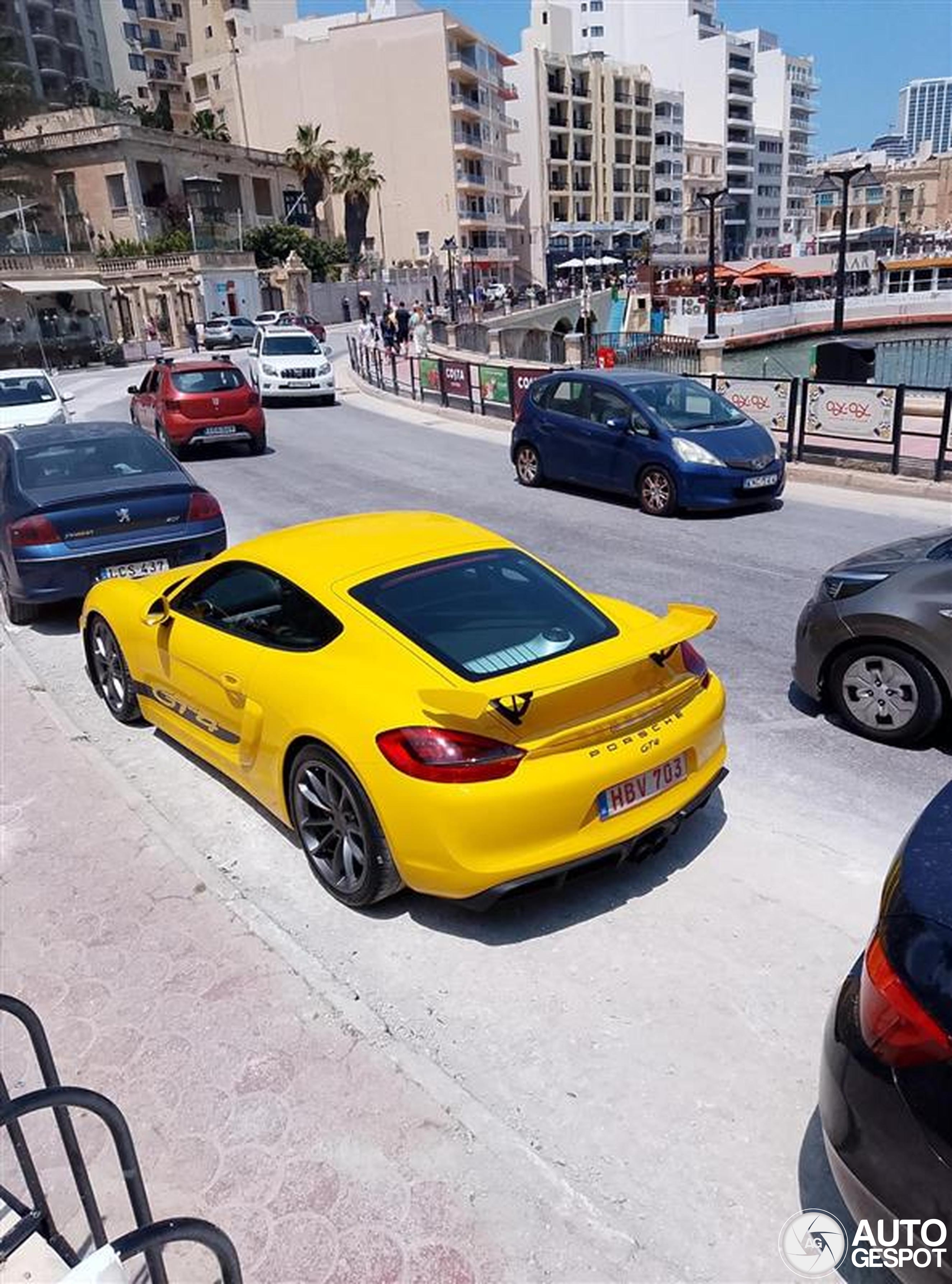 Porsche 981 Cayman GT4