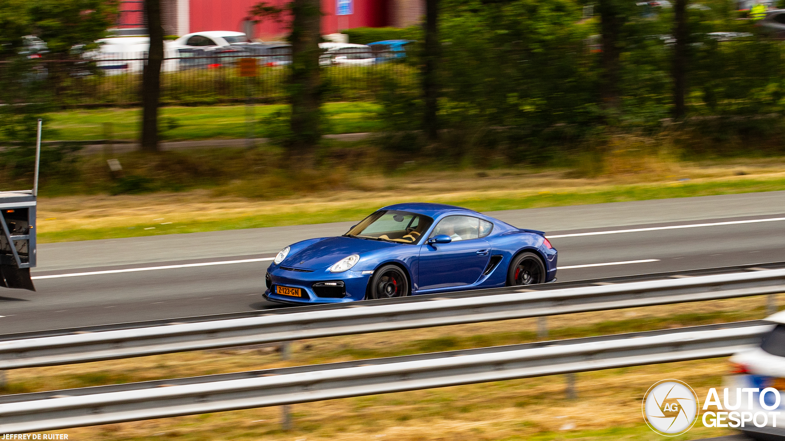 Porsche 987 Cayman S