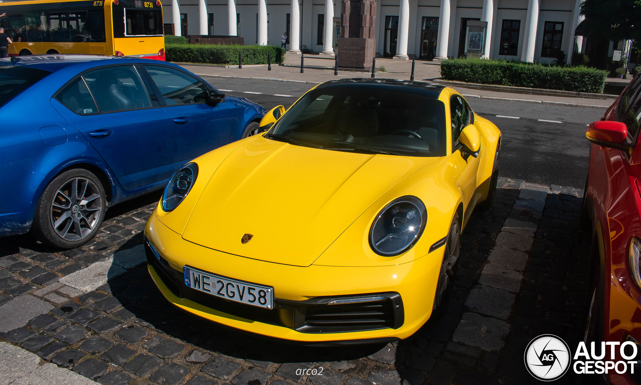 Porsche 992 Carrera 4S