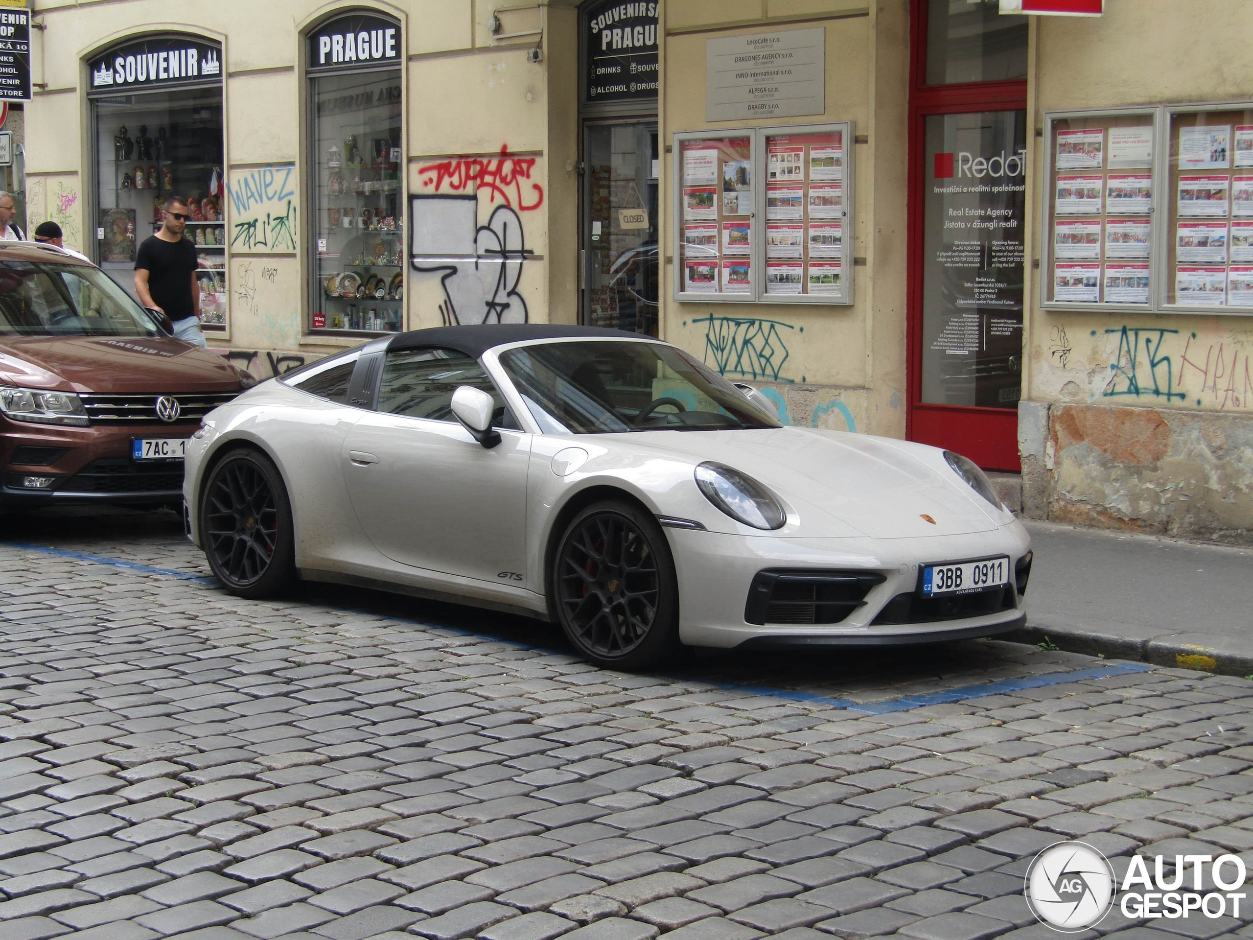 Porsche 992 Targa 4 GTS