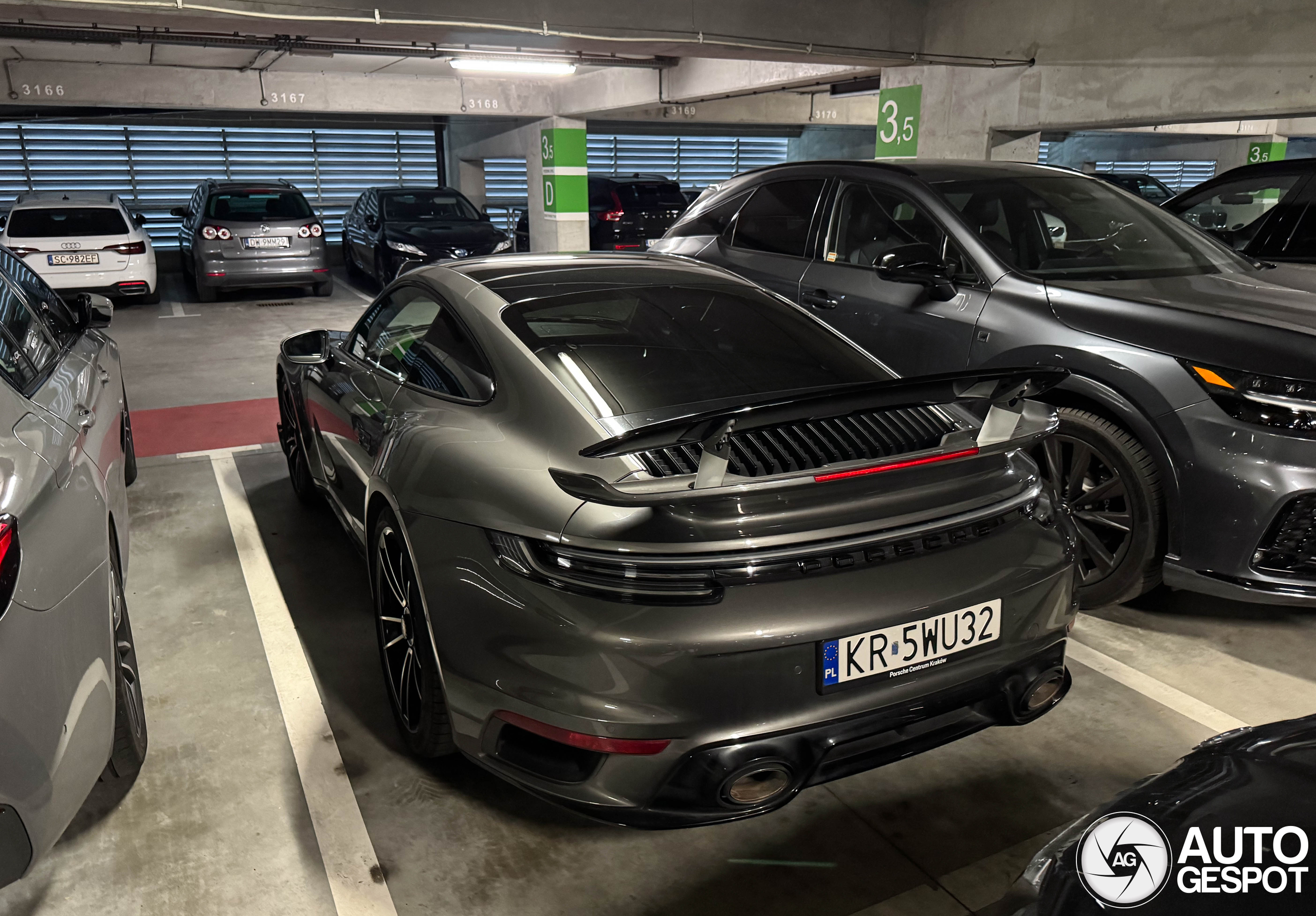 Porsche 992 Turbo S MkI