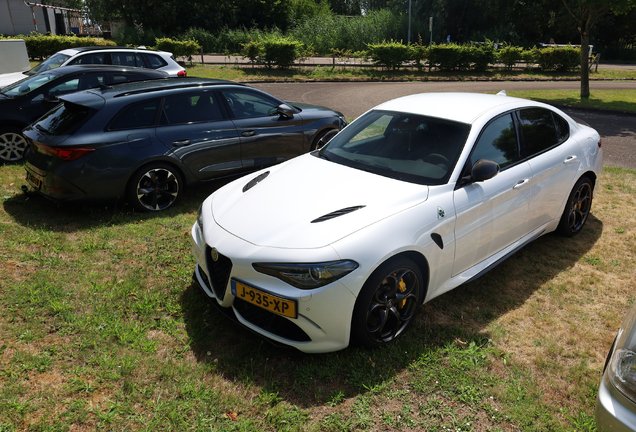 Alfa Romeo Giulia Quadrifoglio