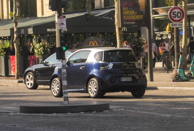 Aston Martin Cygnet