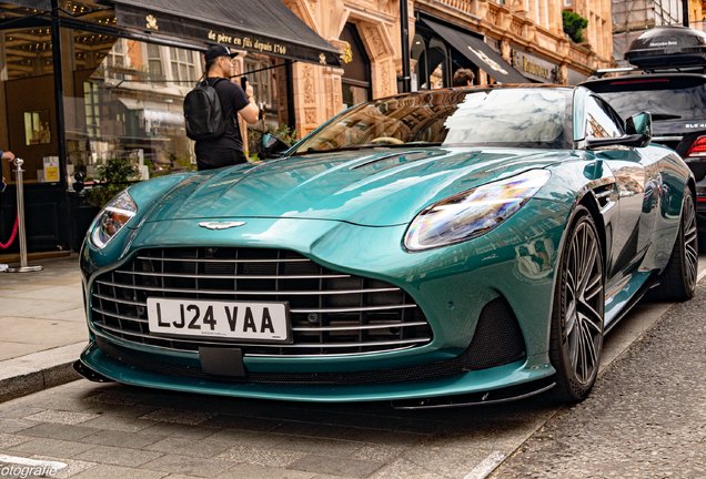 Aston Martin DB12