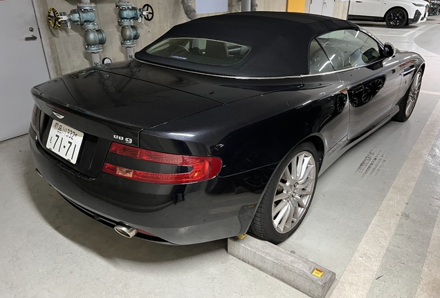 Aston Martin DB9 Volante