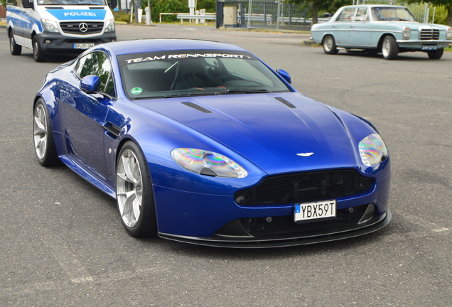 Aston Martin V8 Vantage S