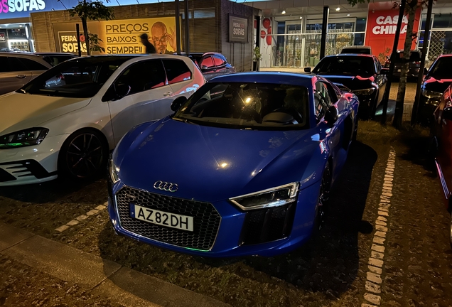 Audi R8 V10 Plus 2015