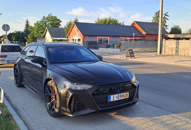 Audi RS6 Avant C8