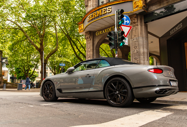 Bentley Continental GTC V8 Azure