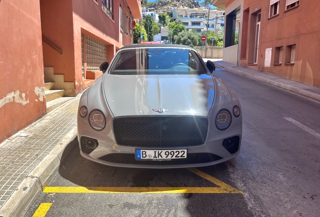 Bentley Continental GTC V8 S 2023