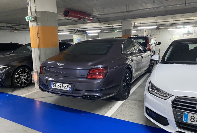 Bentley Flying Spur Hybrid S