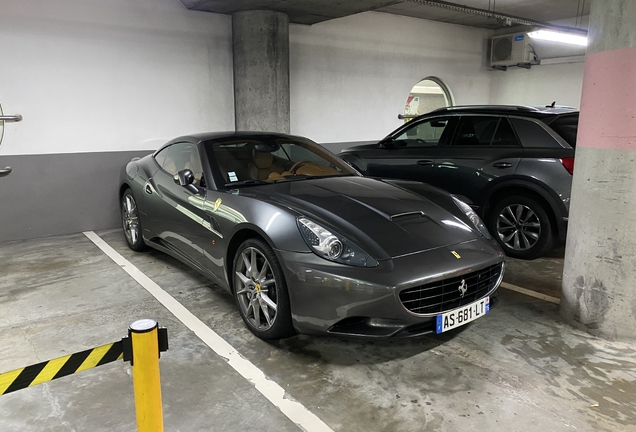 Ferrari California