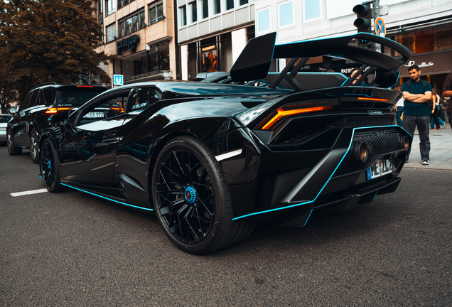 Lamborghini Huracán LP640-2 STO