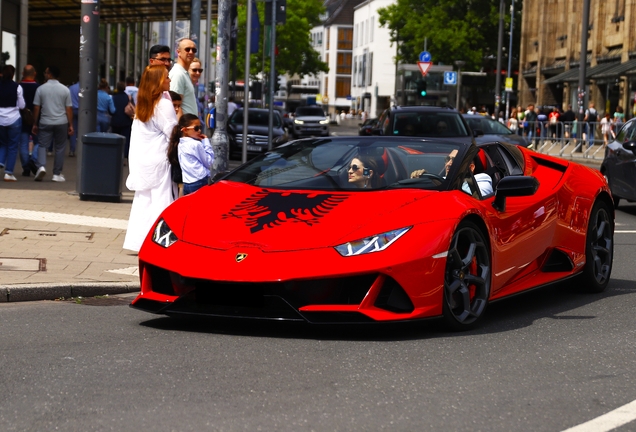 Lamborghini Huracán LP640-4 EVO Spyder