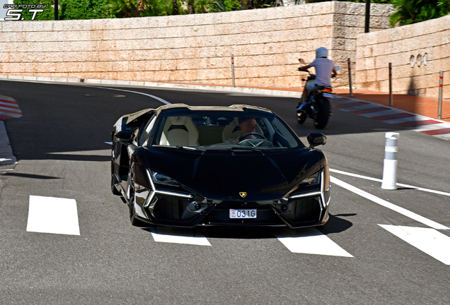 Lamborghini Revuelto