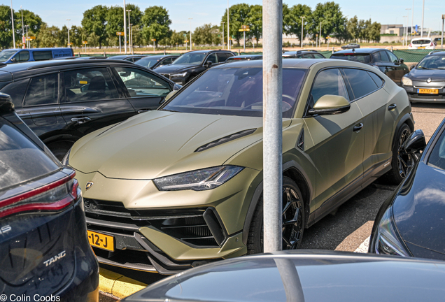 Lamborghini Urus Performante