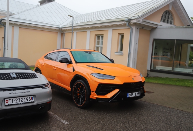 Lamborghini Urus S