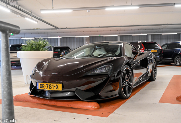 McLaren 570GT