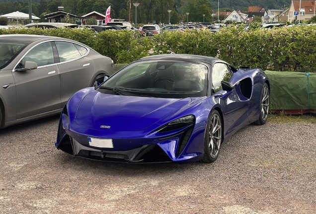 McLaren Artura Spider