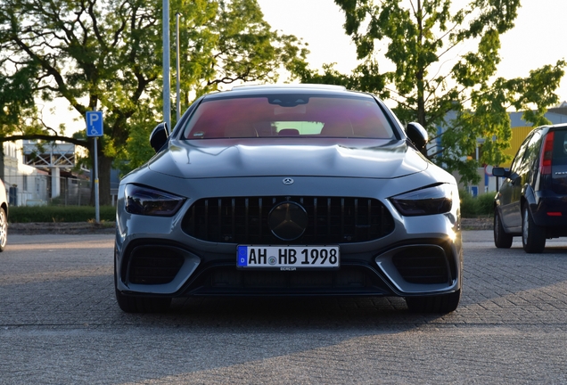 Mercedes-AMG GT 63 S X290