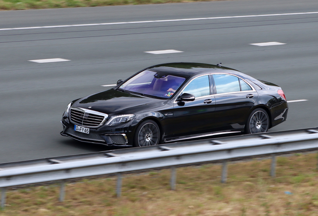 Mercedes-AMG S 65 V222