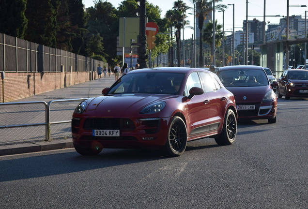 Porsche 95B Macan GTS