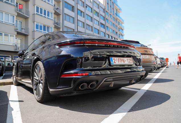 Porsche 972 Panamera Turbo E-Hybrid