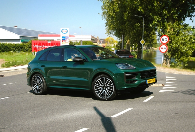 Porsche 9YA Cayenne Turbo E-Hybrid