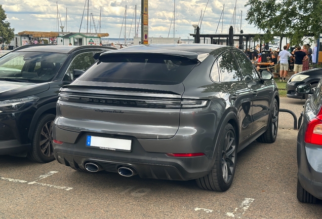 Porsche Cayenne Coupé Turbo E-Hybrid